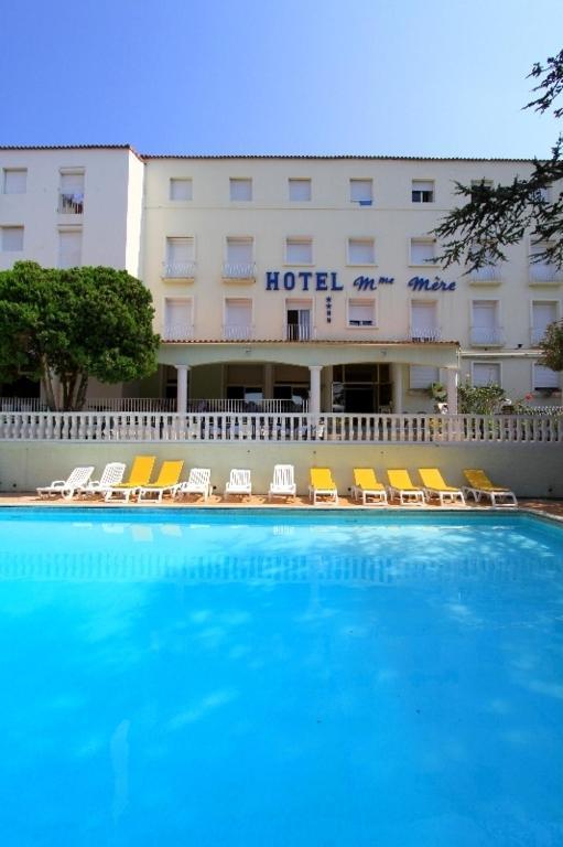 Hotel Madame Mere Saint-Florent  Buitenkant foto