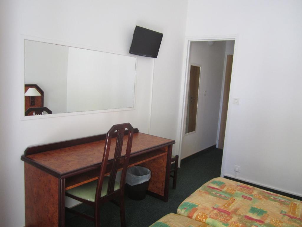 Hotel Madame Mere Saint-Florent  Kamer foto