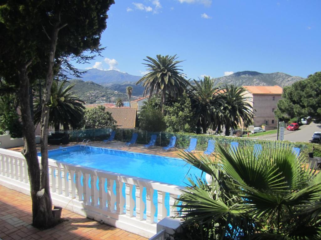 Hotel Madame Mere Saint-Florent  Buitenkant foto