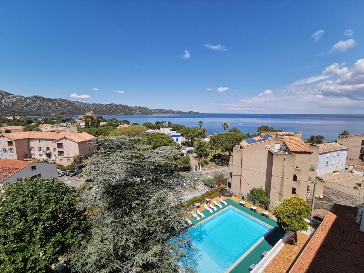 Hotel Madame Mere Saint-Florent  Buitenkant foto